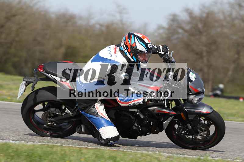 Archiv-2023/06 10.04.2023 Moto Club Anneau du Rhin/Vert-Medium/sans numéro-le matin